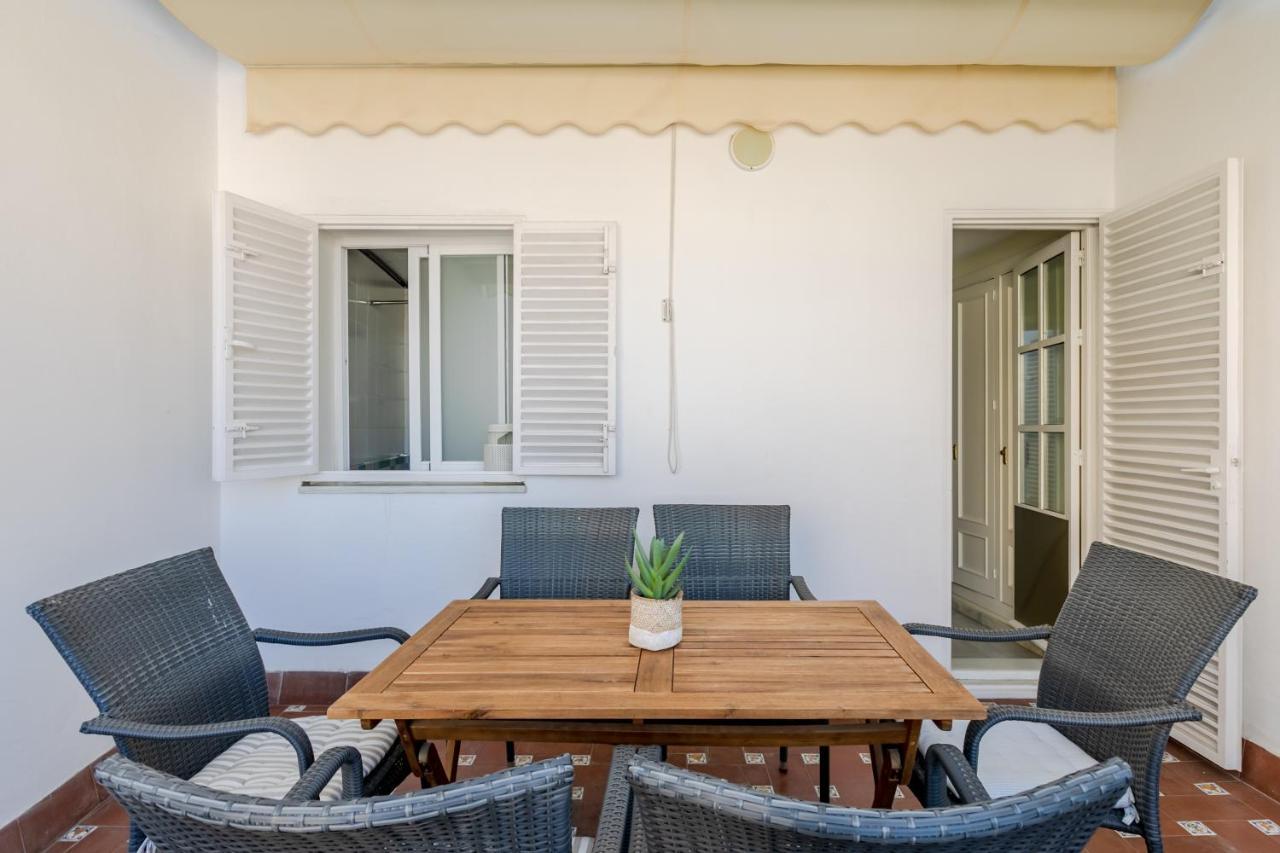 San Pablo Premium Suites Sevilla Bagian luar foto